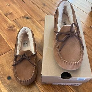 Ugg Dakota Slipper